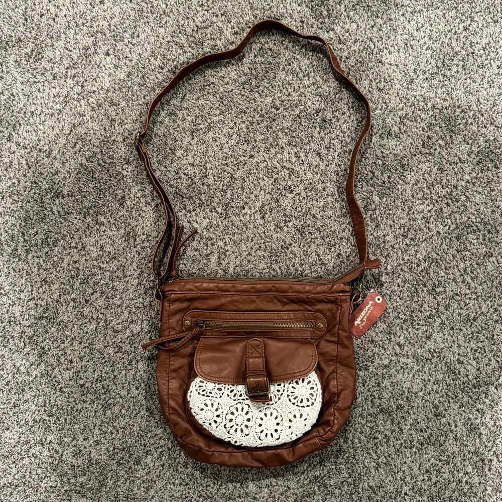 NEW | Brown Leather Feeling Bag with White Lace